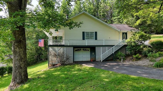 43 Diane Street, Blairsville, GA 30512