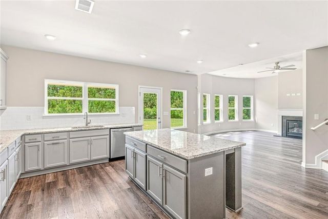 120 Ilene Drive, Fayetteville, GA 30214