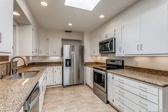 251 Brightwood, San Antonio, TX 78209