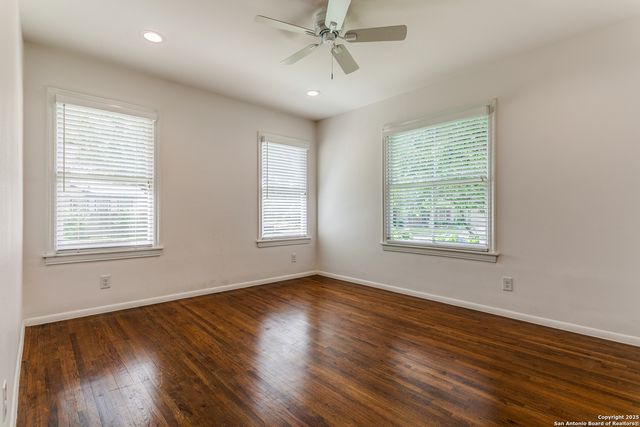 251 Brightwood, San Antonio, TX 78209