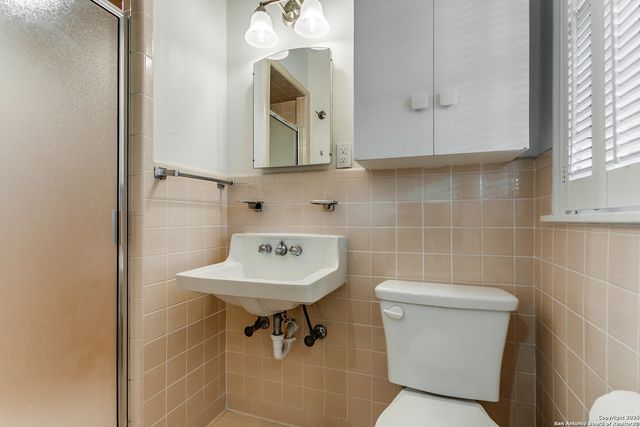 251 Brightwood, San Antonio, TX 78209