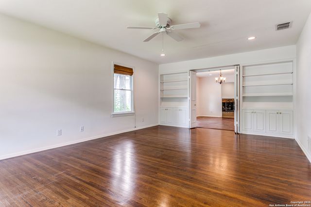 251 Brightwood, San Antonio, TX 78209