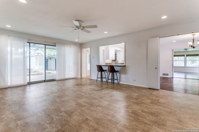 251 Brightwood, San Antonio, TX 78209