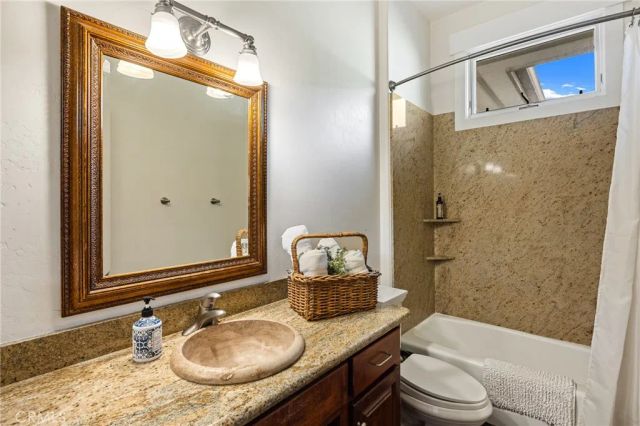 1220 Skylar Lane, Lake Nacimiento, CA 93426