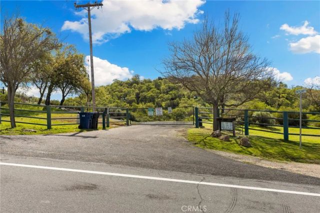 1220 Skylar Lane, Lake Nacimiento, CA 93426