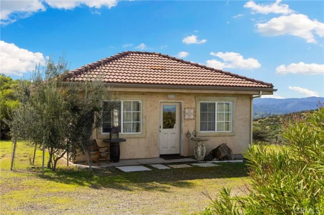 1220 Skylar Lane, Lake Nacimiento, CA 93426