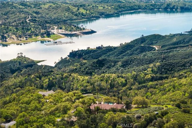 1220 Skylar Lane, Lake Nacimiento, CA 93426