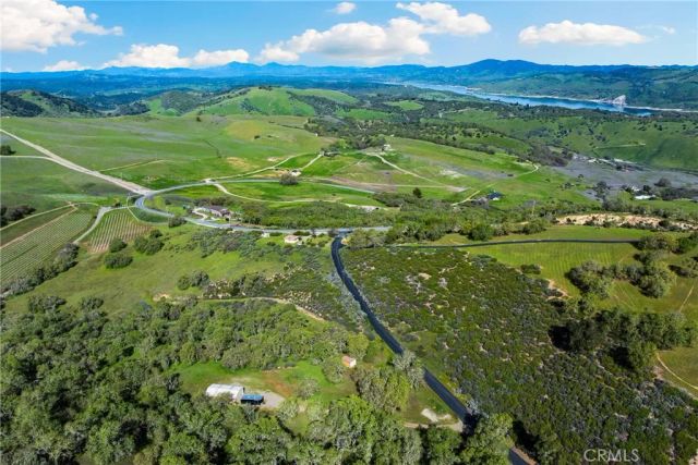 1220 Skylar Lane, Lake Nacimiento, CA 93426