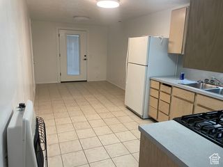 9577 S CALEDONIA CIR, South Jordan, UT 84009