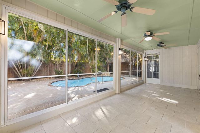 349 KENTUCKY AVENUE, Crystal Beach, FL 34681