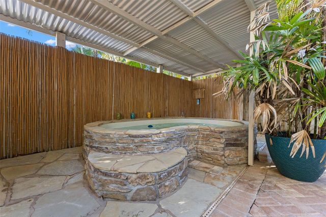 349 KENTUCKY AVENUE, Crystal Beach, FL 34681