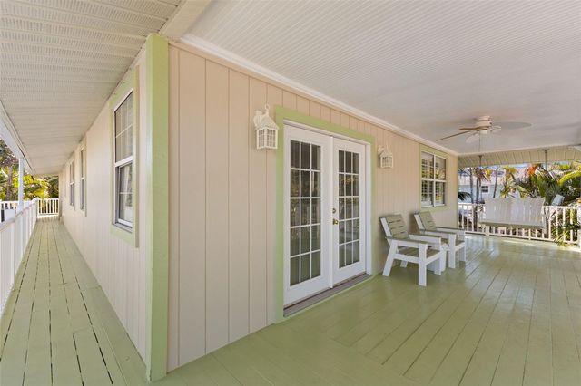 349 KENTUCKY AVENUE, Crystal Beach, FL 34681