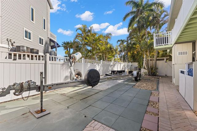 349 KENTUCKY AVENUE, Crystal Beach, FL 34681