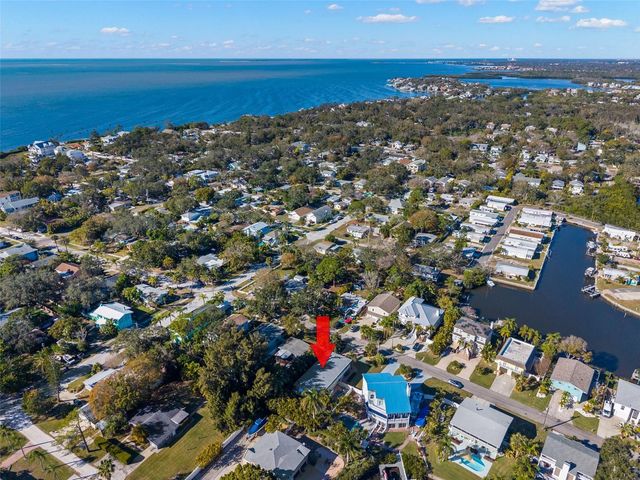 349 KENTUCKY AVENUE, Crystal Beach, FL 34681