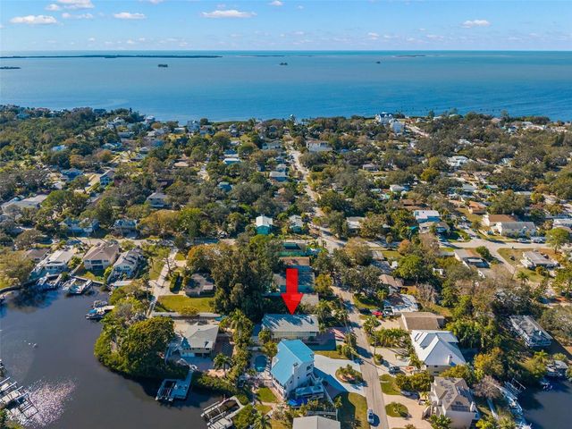 349 KENTUCKY AVENUE, Crystal Beach, FL 34681