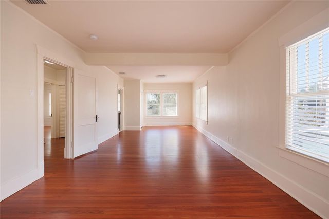 756 17TH AVENUE NE, St Petersburg, FL 33704