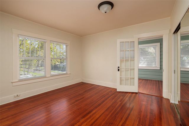 756 17TH AVENUE NE, St Petersburg, FL 33704