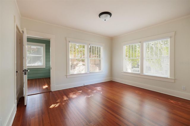 756 17TH AVENUE NE, St Petersburg, FL 33704