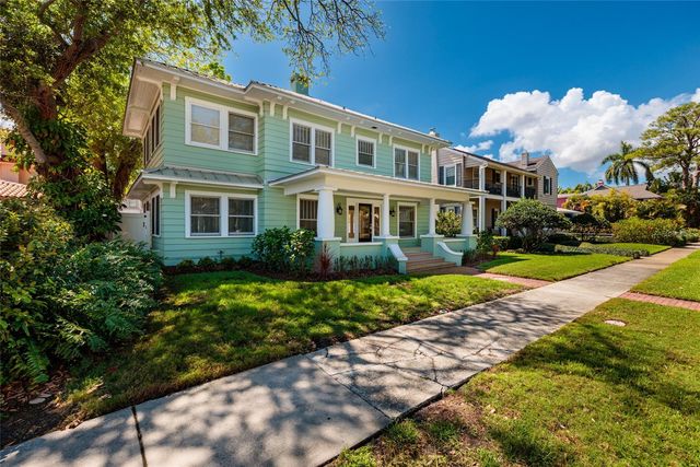 756 17TH AVENUE NE, St Petersburg, FL 33704