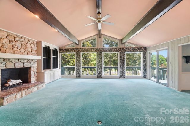 1507 Heatherloch Drive, Gastonia, NC 28054