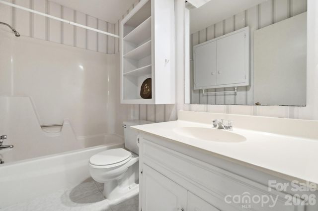 1507 Heatherloch Drive, Gastonia, NC 28054