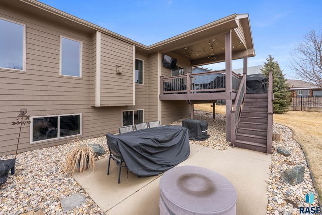 6801 E Archstone St Street, Sioux Falls, SD 57110