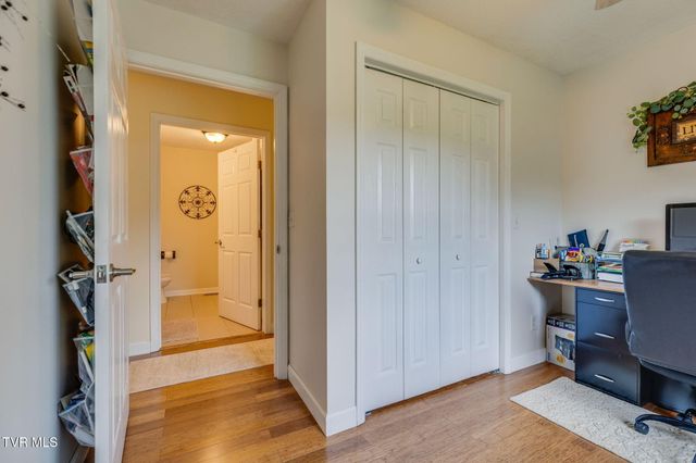 873 Sycamore Shoals Drive, Elizabethton, TN 37643