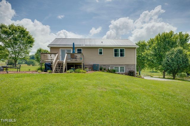 873 Sycamore Shoals Drive, Elizabethton, TN 37643