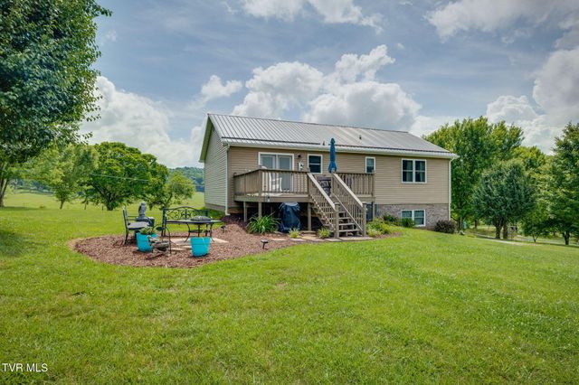 873 Sycamore Shoals Drive, Elizabethton, TN 37643