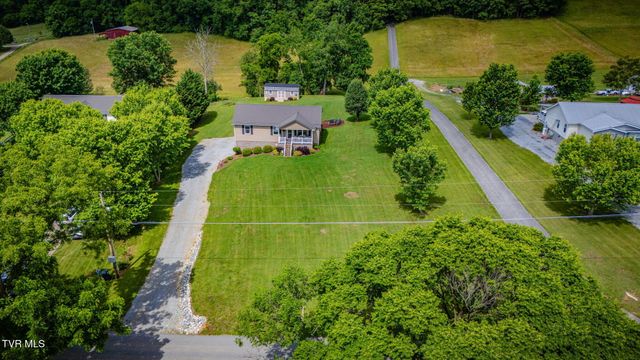 873 Sycamore Shoals Drive, Elizabethton, TN 37643