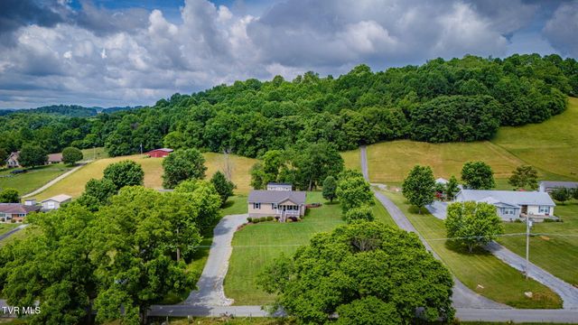 873 Sycamore Shoals Drive, Elizabethton, TN 37643