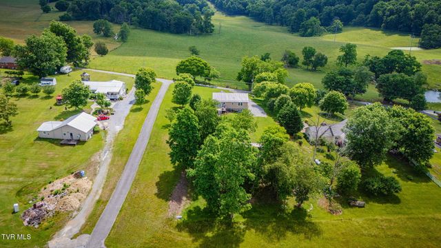 873 Sycamore Shoals Drive, Elizabethton, TN 37643