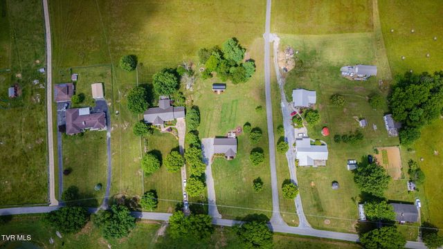 873 Sycamore Shoals Drive, Elizabethton, TN 37643