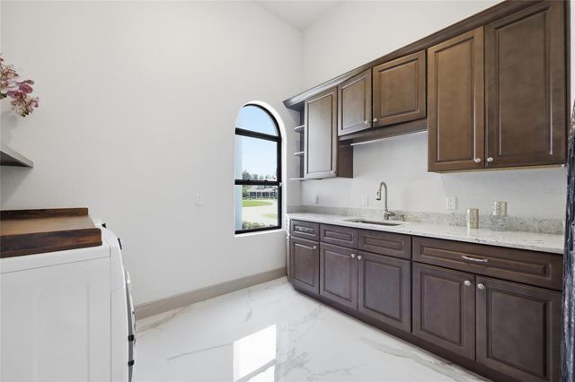 12623 PARK AVENUE, Windermere, FL 34786