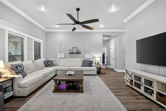 2745 Empy Trail, Conway, AR 72034