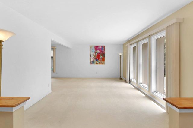 N11W31116 Bunker Hill TRAIL, Delafield, WI 53018