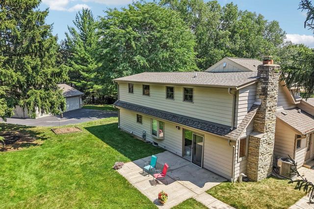 N11W31116 Bunker Hill TRAIL, Delafield, WI 53018