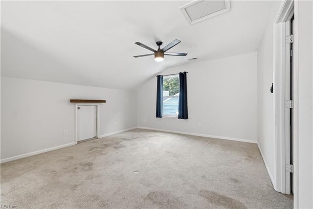 1824 Finsbury LN, Virginia Beach, VA 23454