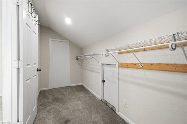 1824 Finsbury LN, Virginia Beach, VA 23454