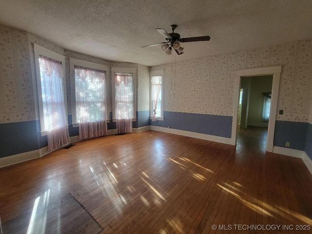 70 E Washington, Krebs, OK 74501