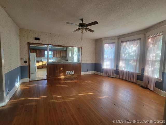 70 E Washington, Krebs, OK 74501