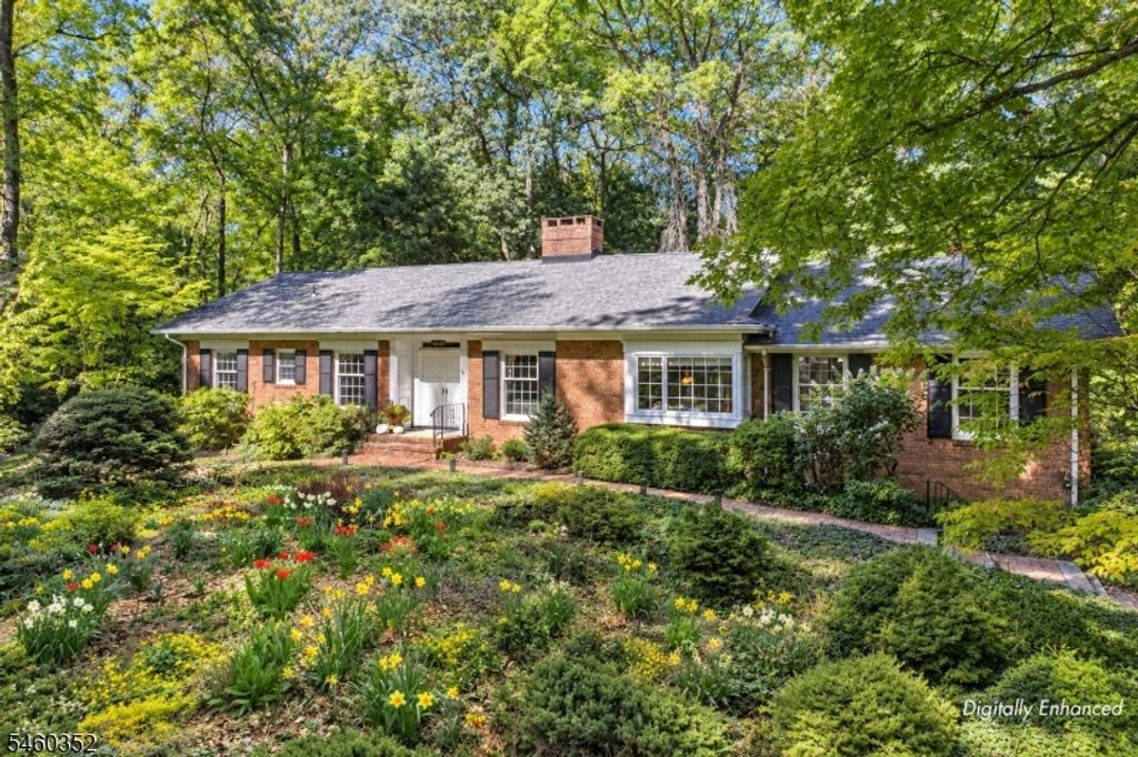 527 Ridge Rd, Watchung Boro, NJ 07069