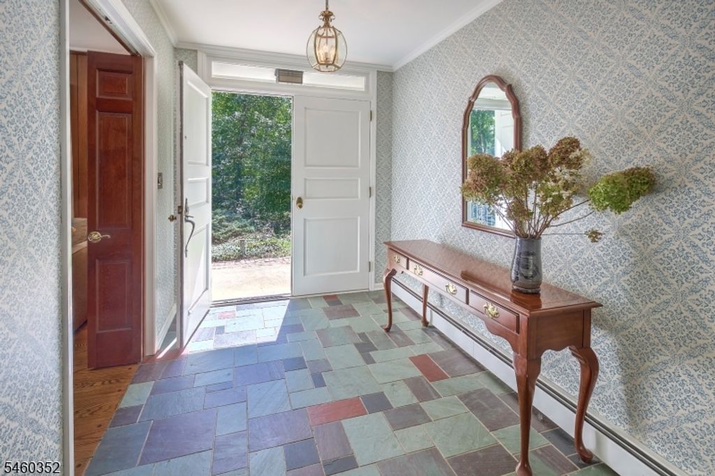 527 Ridge Rd, Watchung Boro, NJ 07069 — photo 5