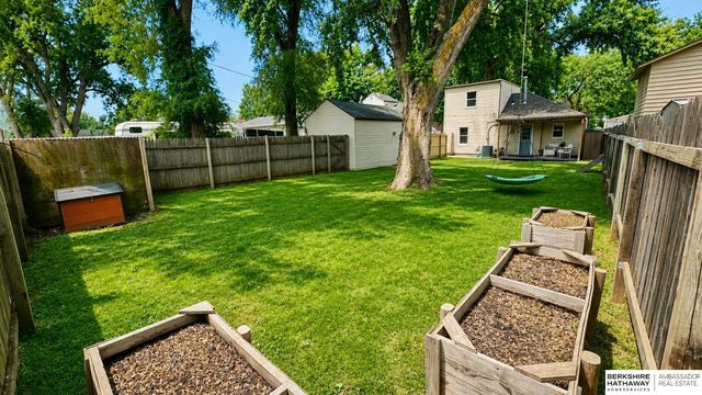 2503 Washington Street, Bellevue, NE 68005