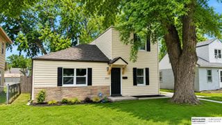 2503 Washington Street, Bellevue, NE 68005