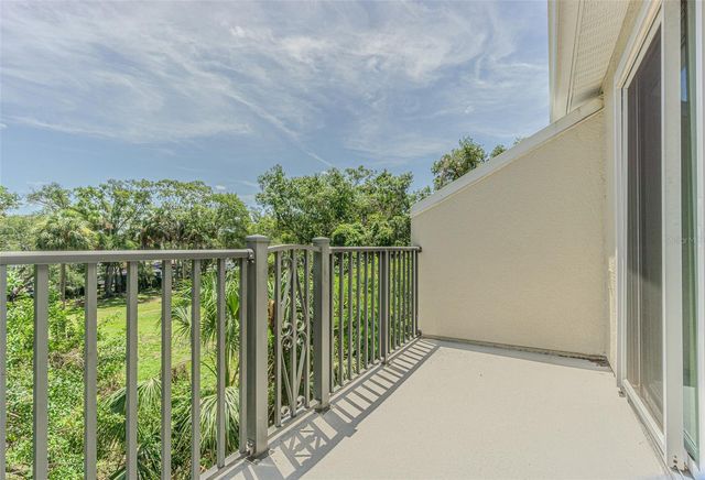 526 WHEATON TRENT PLACE, Tampa, FL 33619