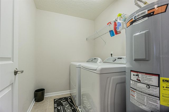 526 WHEATON TRENT PLACE, Tampa, FL 33619