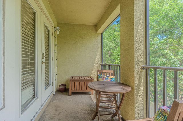 526 WHEATON TRENT PLACE, Tampa, FL 33619