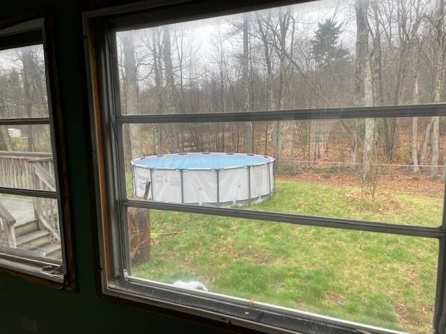 10 Fox Lane, Rochester, NH 03867