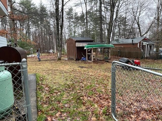 10 Fox Lane, Rochester, NH 03867